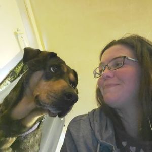 Meet your Posher, Joni marie